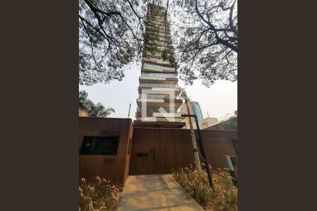 Apartamento à venda com 250m², 4 quartos e 4 vagas Apartamento à venda com 250m², 4 quartos e 4 vagasFachada