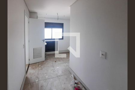 Apartamento à venda com 250m², 4 quartos e 4 vagas Apartamento à venda com 250m², 4 quartos e 4 vagasÁrea de Serviço