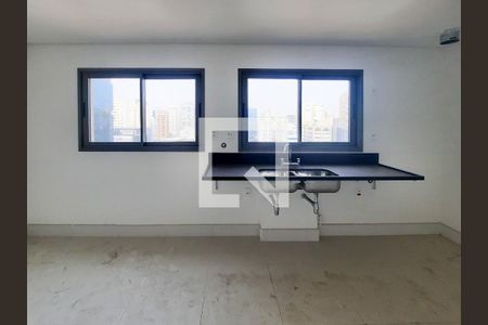 Apartamento à venda com 250m², 4 quartos e 4 vagas Apartamento à venda com 250m², 4 quartos e 4 vagasCozinha