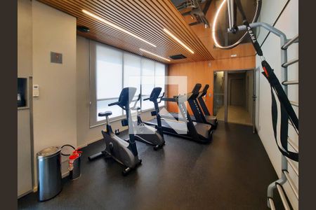 Apartamento à venda com 250m², 4 quartos e 4 vagas Apartamento à venda com 250m², 4 quartos e 4 vagasAcademia