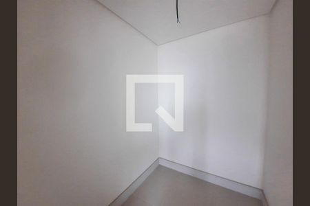 Apartamento à venda com 250m², 4 quartos e 4 vagas Apartamento à venda com 250m², 4 quartos e 4 vagasQuarto de Serviço