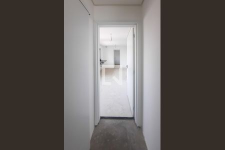 Apartamento à venda com 250m², 4 quartos e 4 vagas Apartamento à venda com 250m², 4 quartos e 4 vagasCorredor - Cozinha