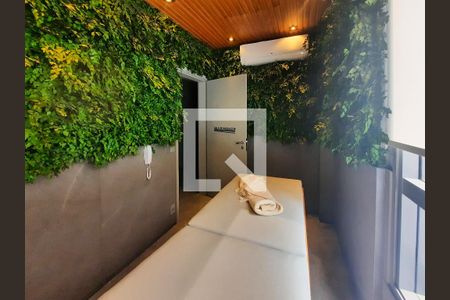 Apartamento à venda com 250m², 4 quartos e 4 vagas Apartamento à venda com 250m², 4 quartos e 4 vagasSala de Massagem