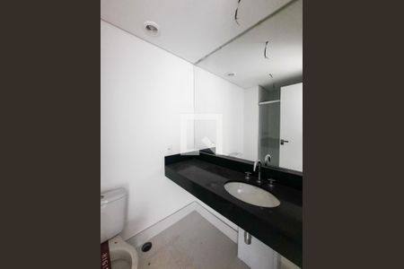 Apartamento à venda com 250m², 4 quartos e 4 vagas Apartamento à venda com 250m², 4 quartos e 4 vagasBanheiro da Suíte master 1