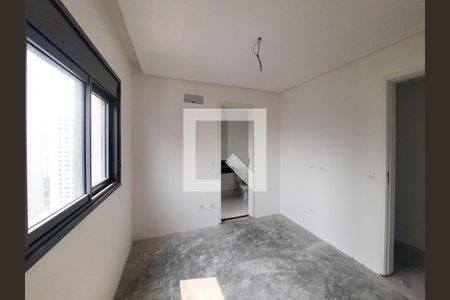 Apartamento à venda com 250m², 4 quartos e 4 vagas Apartamento à venda com 250m², 4 quartos e 4 vagasSuíte 2