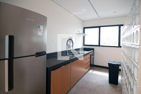 Studio à venda com 18m², 0 quarto e sem vagaÁrea comum