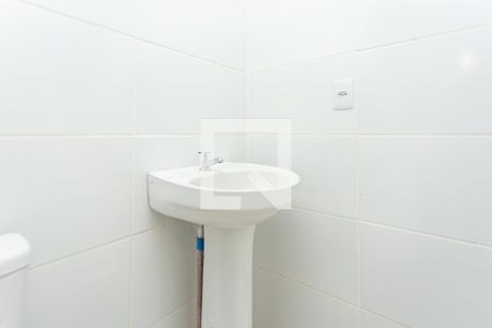 Apartamento à venda com 43m², 2 quartos e 1 vaga Apartamento à venda com 43m², 2 quartos e 1 vagaBanheiro