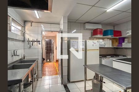 Casa à venda com 100m², 4 quartos e 2 vagas