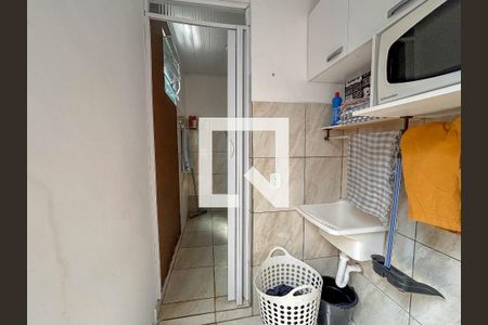 Casa à venda com 100m², 4 quartos e 2 vagas