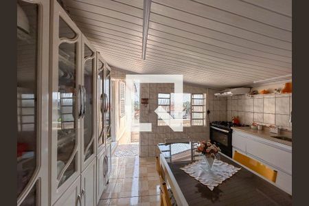 Casa à venda com 100m², 4 quartos e 2 vagas