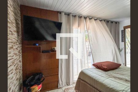 Casa à venda com 100m², 4 quartos e 2 vagas