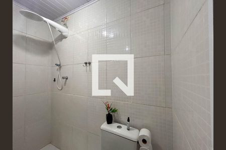 Casa à venda com 100m², 4 quartos e 2 vagas