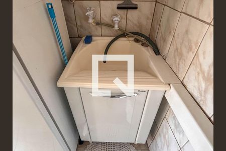 Casa à venda com 100m², 4 quartos e 2 vagas