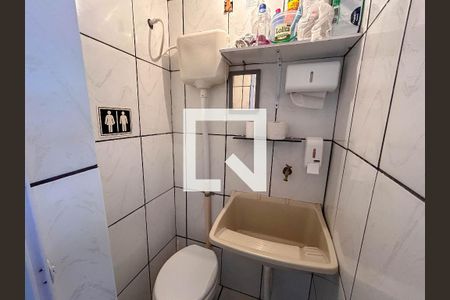 Casa à venda com 100m², 4 quartos e 2 vagas