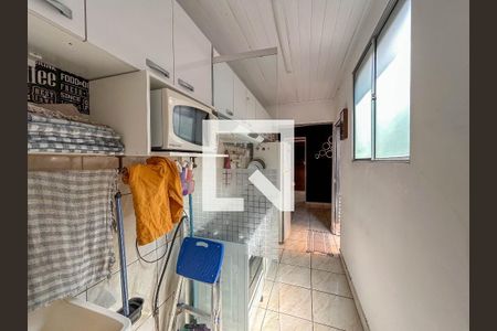 Casa à venda com 100m², 4 quartos e 2 vagas