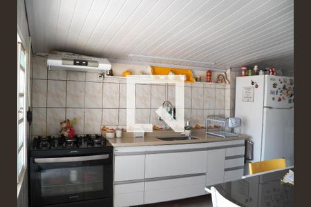 Casa à venda com 100m², 4 quartos e 2 vagas