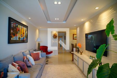 Sala de apartamento à venda com 3 quartos, 170m² em Piratininga, Niterói