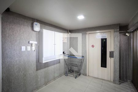 Apartamento para alugar com 90m², 3 quartos e 2 vagas Apartamento para alugar com 90m², 3 quartos e 2 vagasHall de entrada