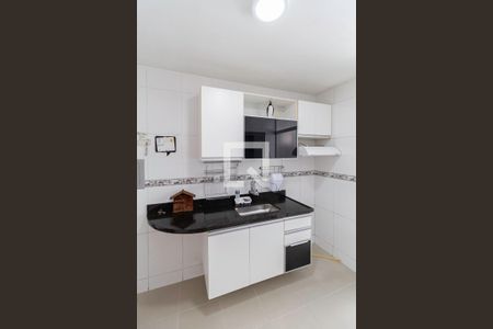 Apartamento para alugar com 90m², 3 quartos e 2 vagas Apartamento para alugar com 90m², 3 quartos e 2 vagasCozinha