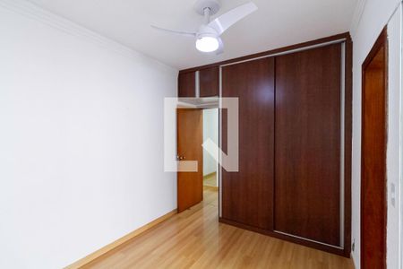 Apartamento para alugar com 90m², 3 quartos e 2 vagas Apartamento para alugar com 90m², 3 quartos e 2 vagasSuíte