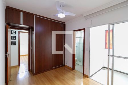 Apartamento para alugar com 90m², 3 quartos e 2 vagas Apartamento para alugar com 90m², 3 quartos e 2 vagasSuíte
