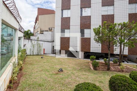 Apartamento para alugar com 90m², 3 quartos e 2 vagas Apartamento para alugar com 90m², 3 quartos e 2 vagasFachada