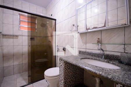 Casa para alugar com 100m², 2 quartos e 1 vaga Casa para alugar com 100m², 2 quartos e 1 vagaBanheiro