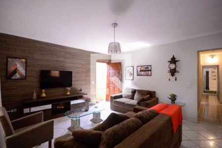 Sala  de casa para alugar com 2 quartos, 100m² em Vila Caraguatá, São Paulo