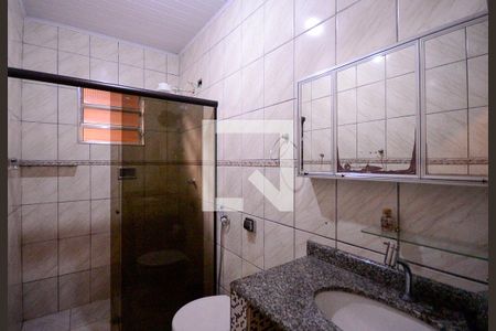 Casa para alugar com 100m², 2 quartos e 1 vaga Casa para alugar com 100m², 2 quartos e 1 vagaBanheiro