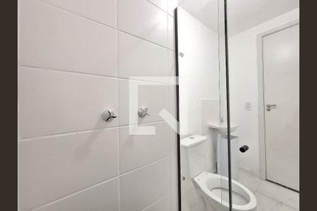 Banheiro de apartamento para alugar com 1 quarto, 30m² em Água Branca, São Paulo