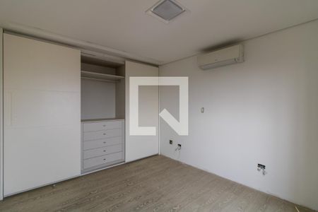 Apartamento à venda com 500m², 3 quartos e 4 vagasQuarto 2