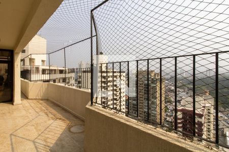 Apartamento à venda com 500m², 3 quartos e 4 vagasVaranda da Cobertura