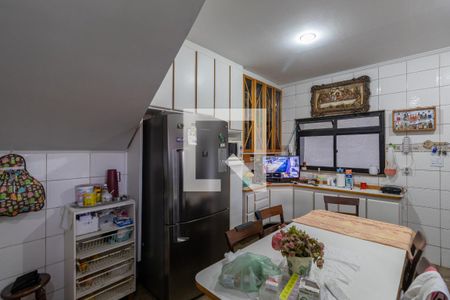 Casa à venda com 240m², 5 quartos e 2 vagasCozinha/Copa