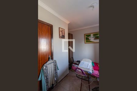 Casa à venda com 240m², 5 quartos e 2 vagasQuarto 4