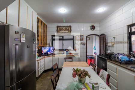 Casa à venda com 240m², 5 quartos e 2 vagasCozinha/Copa