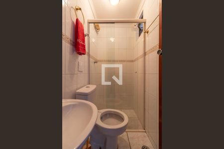 Casa à venda com 240m², 5 quartos e 2 vagasBanheiro de Serviço