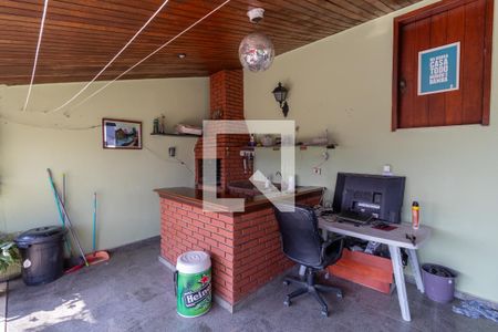 Casa à venda com 240m², 5 quartos e 2 vagasÁrea comum