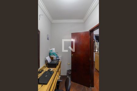 Casa à venda com 240m², 5 quartos e 2 vagasQuarto 5