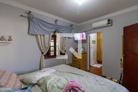 Casa à venda com 240m², 5 quartos e 2 vagasQuarto 5