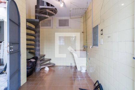 Casa à venda com 298m², 4 quartos e 2 vagasÁrea de Serviço