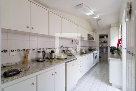 Casa à venda com 298m², 4 quartos e 2 vagasCozinha
