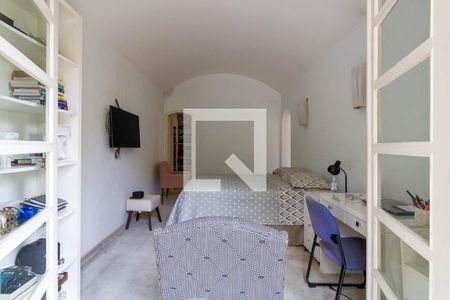 Casa à venda com 298m², 4 quartos e 2 vagasQuarto 3