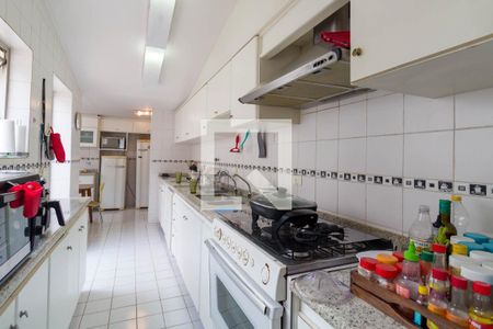 Casa à venda com 298m², 4 quartos e 2 vagasCozinha