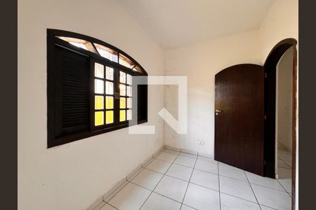 Quarto 1 de casa para alugar com 2 quartos, 115m² em Parque São Vicente, Santo André