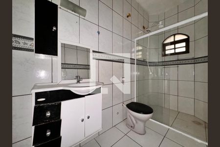 Casa para alugar com 115m², 2 quartos e sem vaga Casa para alugar com 115m², 2 quartos e sem vagaBanheiro da Suíte