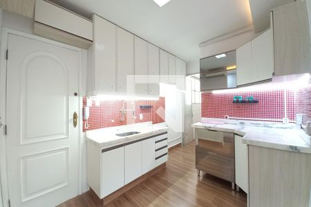 Apartamento à venda com 103m², 3 quartos e 1 vagaCozinha 