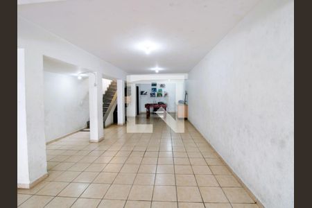 Casa à venda com 178m², 3 quartos e 3 vagasGaragem