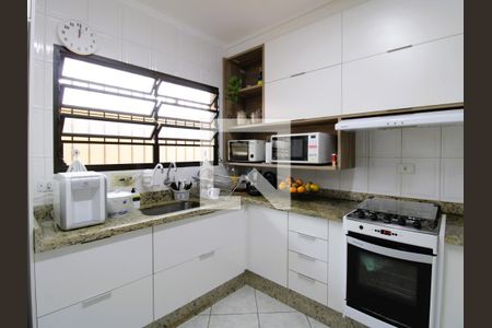 Casa à venda com 178m², 3 quartos e 3 vagasCozinha