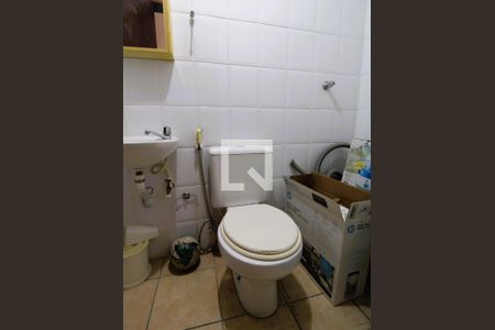 Casa à venda com 178m², 3 quartos e 3 vagasBanheiro de serviço