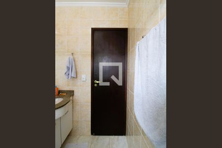 Casa à venda com 178m², 3 quartos e 3 vagasBanheiro Social